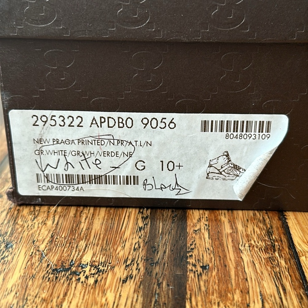 Men’s Gucci sneaker 10.5 - Picture 3 of 6